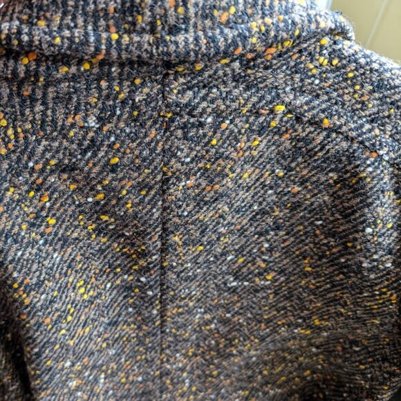 Vintage Brown Tweed Suit by Snyder-Craft of CA, Flattering Style, On Trend - Picture 6 of 16